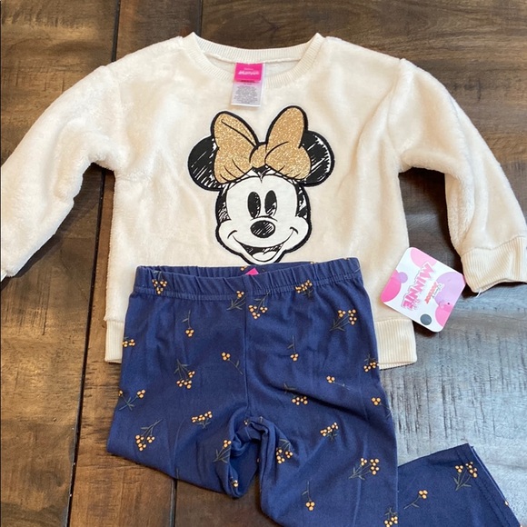 Disney Other - Girls 2T Minnie two piece set, NWT